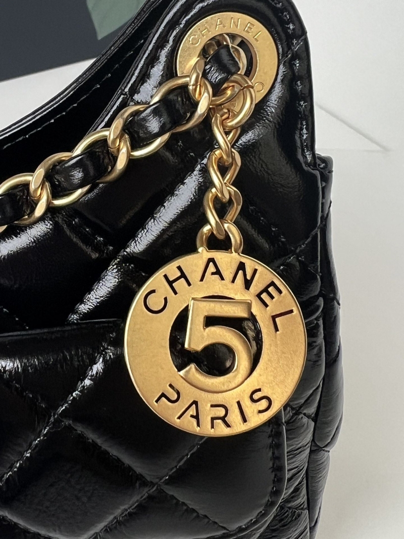 Ch**el hobo bags